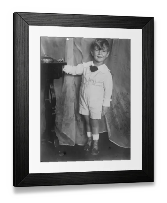 Framed Print : Worlds youngest globe trotter. The youngest globe trotter, Nick Vally, who is five years old Framed Print : Worlds youngest globe trotter. The youngest globe trotter, Nick Vally, who is five years old