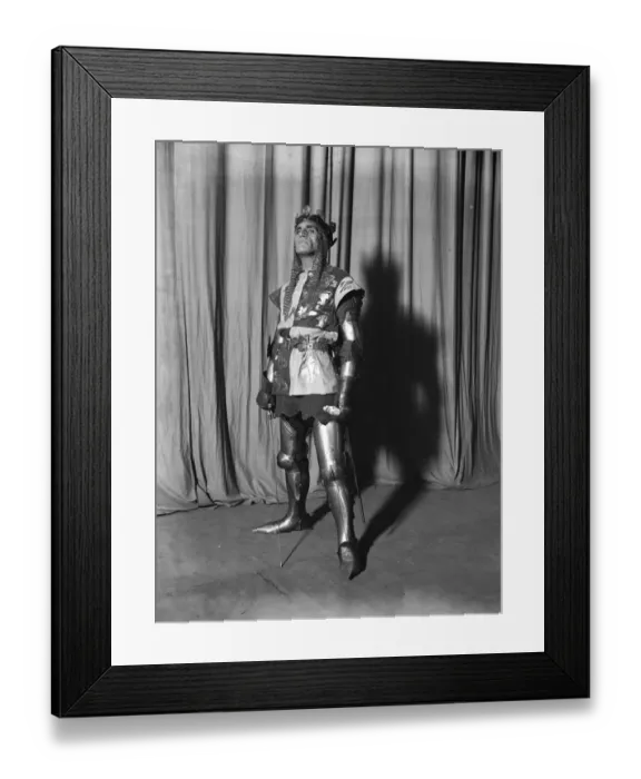 Framed Print : King Henry V at the old Vic. King Henry V, Mr Baliol Holloway. 15 October 1926 Framed Print : King Henry V at the old Vic. King Henry V, Mr Baliol Holloway. 15 October 1926