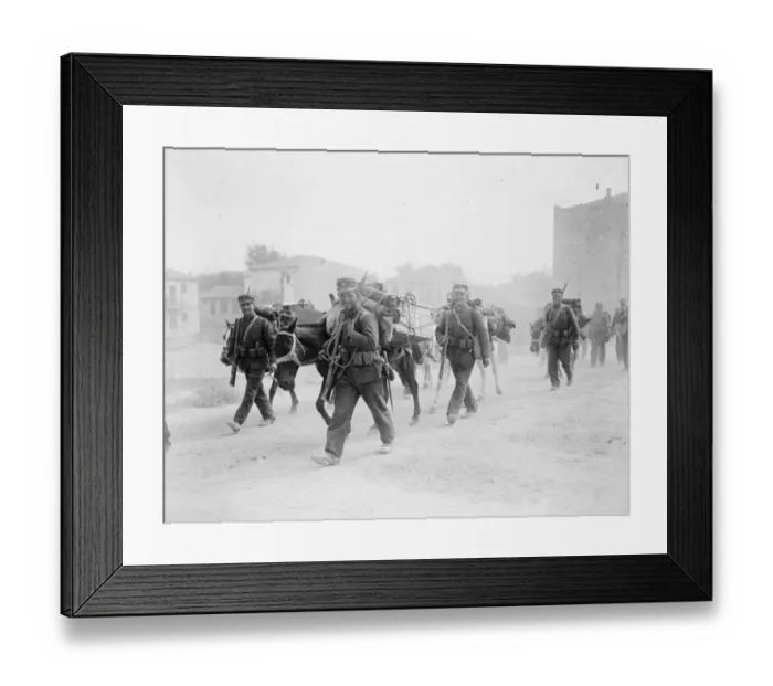Framed Print : Turks claim sweeping victories in Asia Minor Greek troops with Red Cross supplies