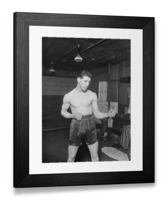 Framed Print : Well known boxers. Len Harvey. 1 February 1929 Framed Print : Well known boxers. Len Harvey. 1 February 1929