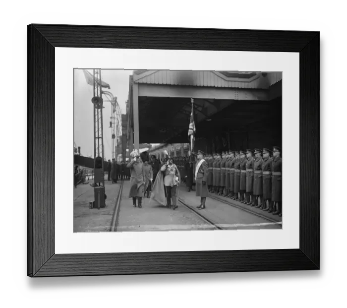 Framed Print : A welcome at the gate of England. King Amanullah of Afghanistan and his beautiful Framed Print : A welcome at the gate of England. King Amanullah of Afghanistan and his beautiful