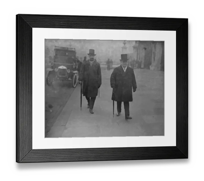 Framed Print : Retiring ministers give up seals of office. Mr J E Davison ( left ) with his wand of office Framed Print : Retiring ministers give up seals of office. Mr J E Davison ( left ) with his wand of office