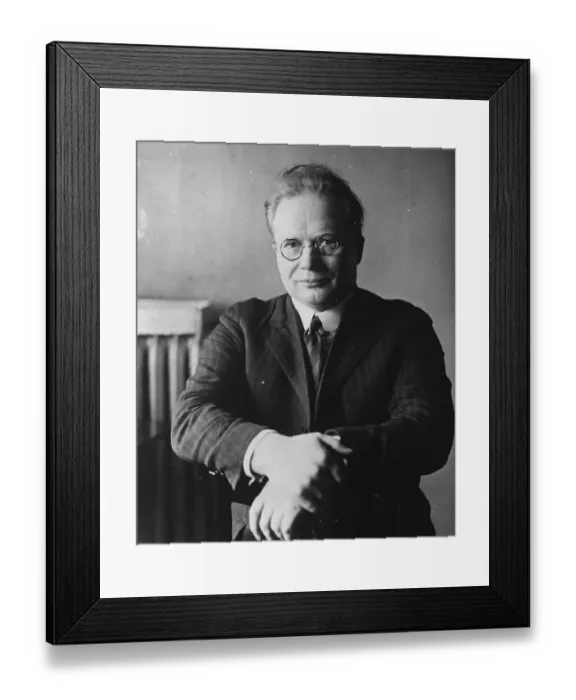 Framed Print : By sledge to the Pole. Storker Storkerson, who is planning a sledge expedition Framed Print : By sledge to the Pole. Storker Storkerson, who is planning a sledge expedition