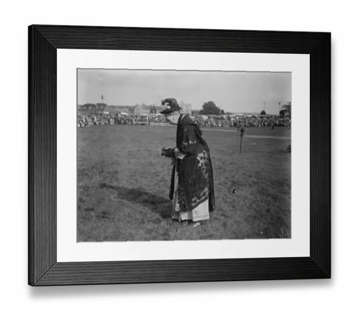 Framed Print : Aboyne Highland Games. Lady Aberdeen takes a photograph. 13 September 1928 Framed Print : Aboyne Highland Games. Lady Aberdeen takes a photograph. 13 September 1928