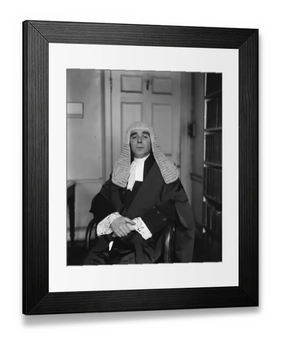 Framed Print : Probanbe Labour Law Officer After Taking The SIlk Mr H H Slesser standing counsel to Labour Party Framed Print : Probanbe Labour Law Officer After Taking The SIlk Mr H H Slesser standing counsel to Labour Party