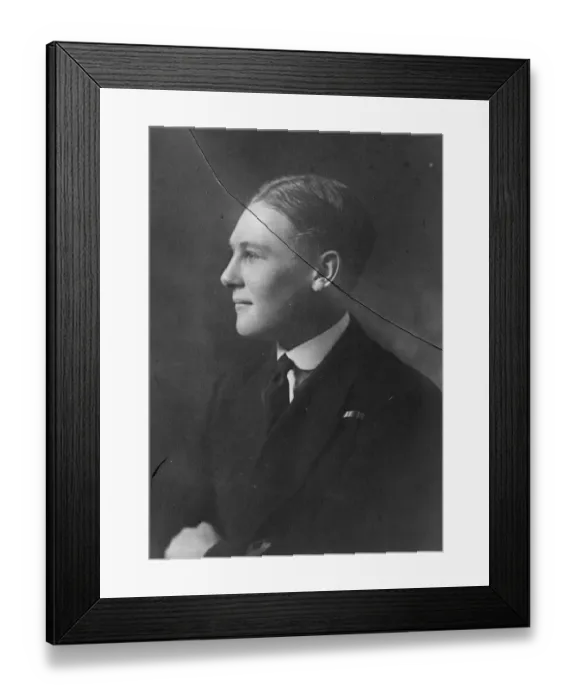 Framed Print : Lt L W H Phillips, of the RAF whose death in a seaplane accident near Hong Kong