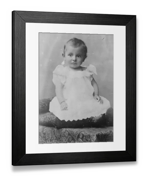 Framed Print : Plot to capture a 2 year old Count A daring attempt to kidnap little Count Hamilton Framed Print : Plot to capture a 2 year old Count A daring attempt to kidnap little Count Hamilton