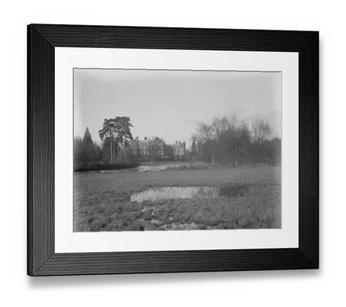 Framed Print : An Australian farm in England : Ideal in Empire Land training at Lynford Hall, Norfolk Framed Print : An Australian farm in England : Ideal in Empire Land training at Lynford Hall, Norfolk