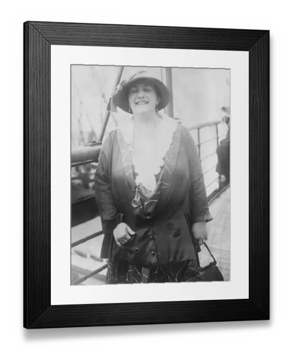 Framed Print : A great singer in London Miss Elena Gerhart, the famous soprano, whose songs Framed Print : A great singer in London Miss Elena Gerhart, the famous soprano, whose songs