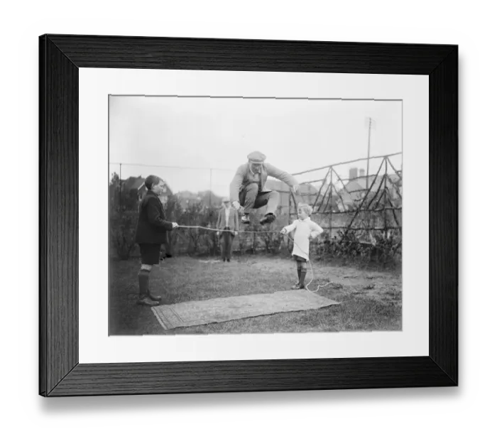 Framed Print : Jimmy Wilde getting fit to meet Pancho Villa for worlds title on the Welsh Hills Framed Print : Jimmy Wilde getting fit to meet Pancho Villa for worlds title on the Welsh Hills