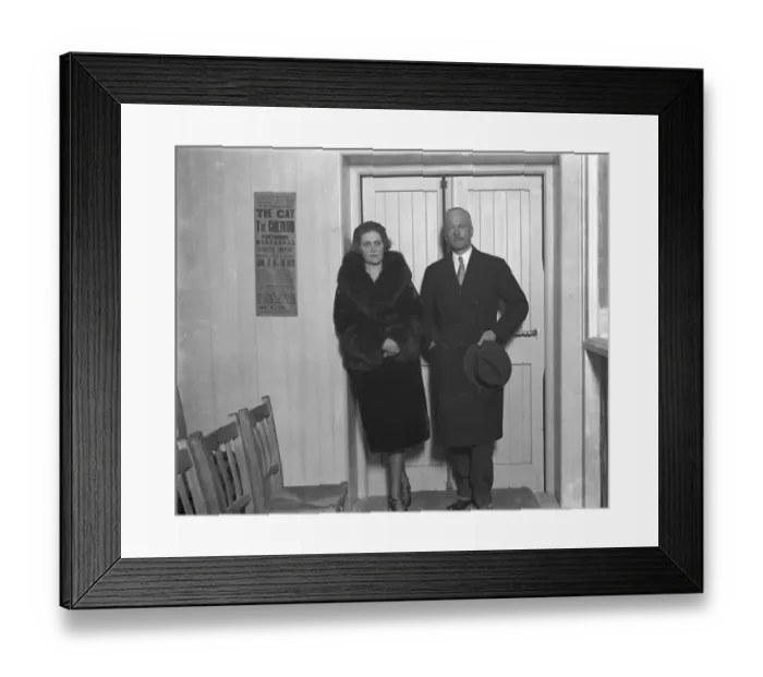 Framed Print : At the theatre in their home at Stansted Park, West Sussex, the Earl and Countess Framed Print : At the theatre in their home at Stansted Park, West Sussex, the Earl and Countess