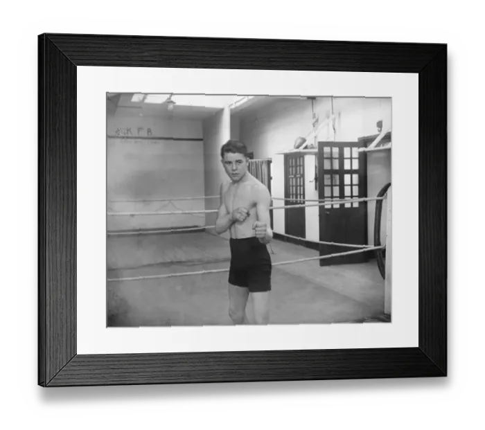 Framed Print : Teddy Baldock, who is to meet Archie Bell at the Albert Hall. 3 May 1927 Framed Print : Teddy Baldock, who is to meet Archie Bell at the Albert Hall. 3 May 1927