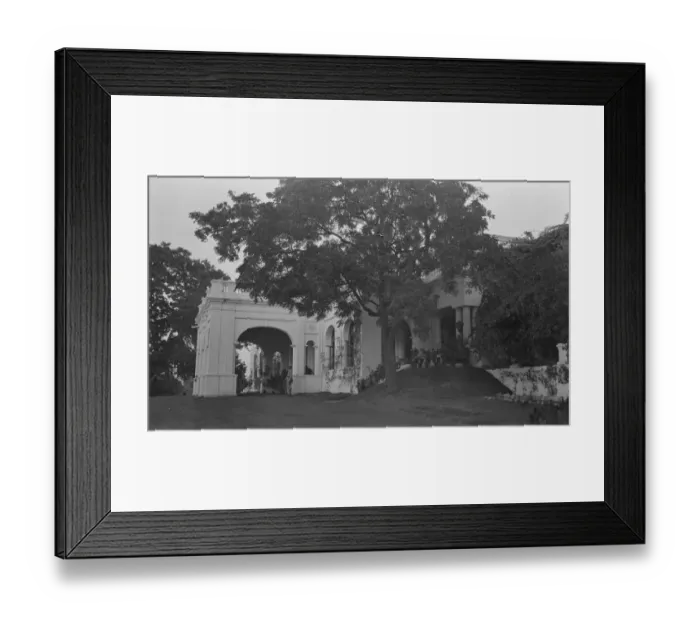 Framed Print : The residency at Udaipur in India 1921