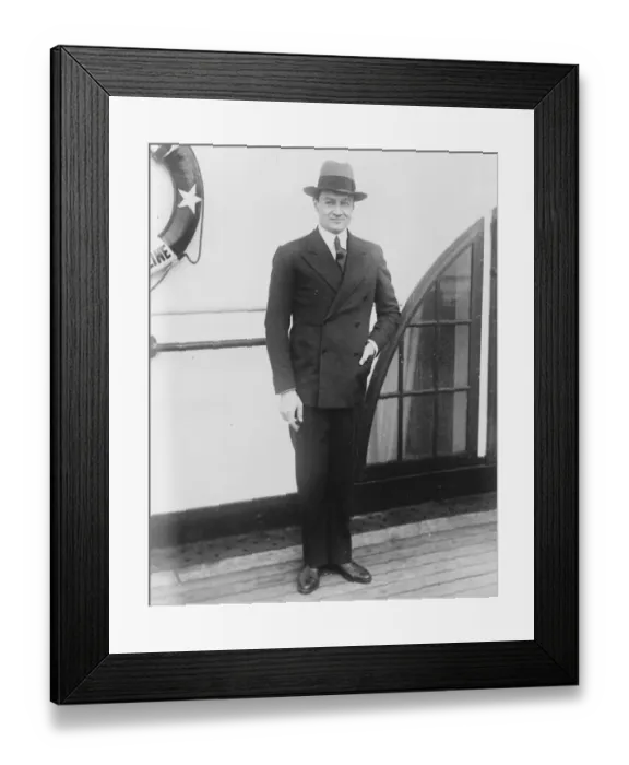 Framed Print : H Gordon Selfridge, Junior. 6 December 1926 son of Harry Gordon Selfridge, Sr Framed Print : H Gordon Selfridge, Junior. 6 December 1926 son of Harry Gordon Selfridge, Sr