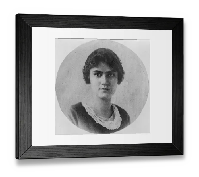 Framed Print : ? 4 000, 000 Heiress to wed a poor artist Miss Dellora Angell who it is reported Framed Print : ? 4 000, 000 Heiress to wed a poor artist Miss Dellora Angell who it is reported