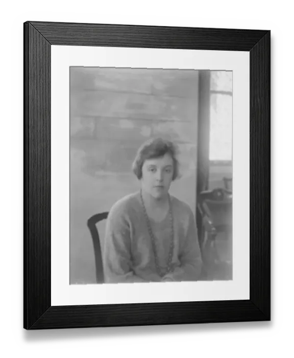 Framed Print : Lady Rachel Howard, Duchess of Norfolks daughter, photographed at Arundel Castle Framed Print : Lady Rachel Howard, Duchess of Norfolks daughter, photographed at Arundel Castle