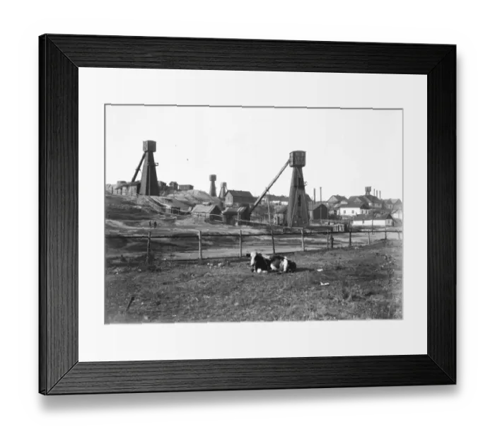 Framed Print : Barowslav, Galicia. The great oil wells at Barowslav. 24 October 1921 Framed Print : Barowslav, Galicia. The great oil wells at Barowslav. 24 October 1921