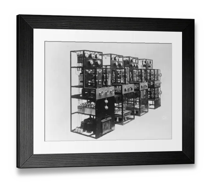 Framed Print : The Marconi standard broadcasting transmitter as supplied to British Broadcasting stations Framed Print : The Marconi standard broadcasting transmitter as supplied to British Broadcasting stations