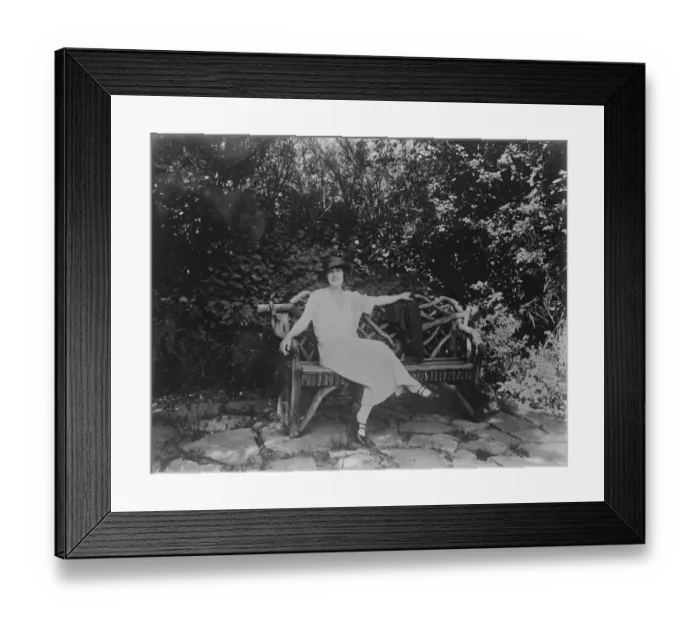 Framed Print : The Lady of the Rose at home. Miss Phyllis Dare at her home at Rickmansworth Framed Print : The Lady of the Rose at home. Miss Phyllis Dare at her home at Rickmansworth