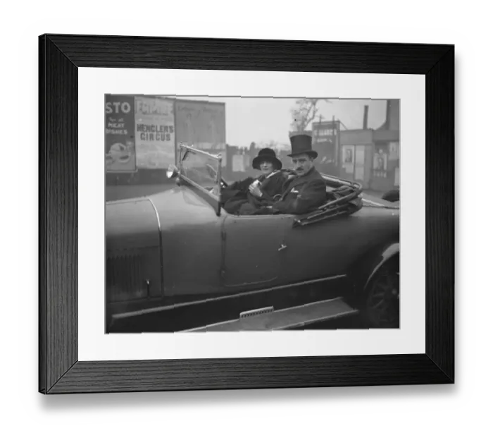 Framed Print : Lord and Lady Ednam canvassing in Hornsby 27 November 1923 Framed Print : Lord and Lady Ednam canvassing in Hornsby 27 November 1923