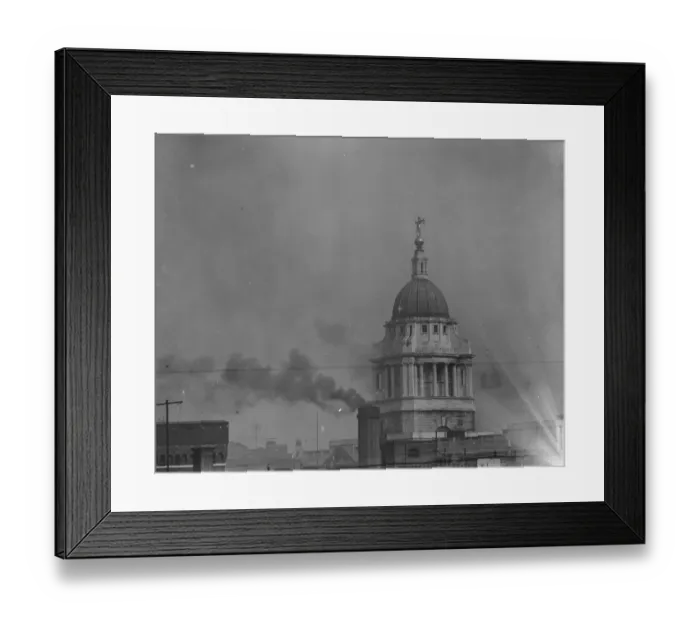 Framed Print : View of the Old Bailey ( from C N Roof ) 6 October1925
