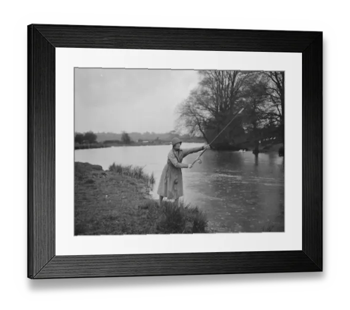 Framed Print : Salmon Fishing on the Wye at Hampton Bishop. 30 September 1922 Framed Print : Salmon Fishing on the Wye at Hampton Bishop. 30 September 1922