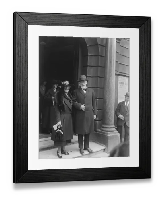 Framed Print : M Venizelos weds. M Venizelos, the Greek ex Premier and Helena Schilizzi were Framed Print : M Venizelos weds. M Venizelos, the Greek ex Premier and Helena Schilizzi were