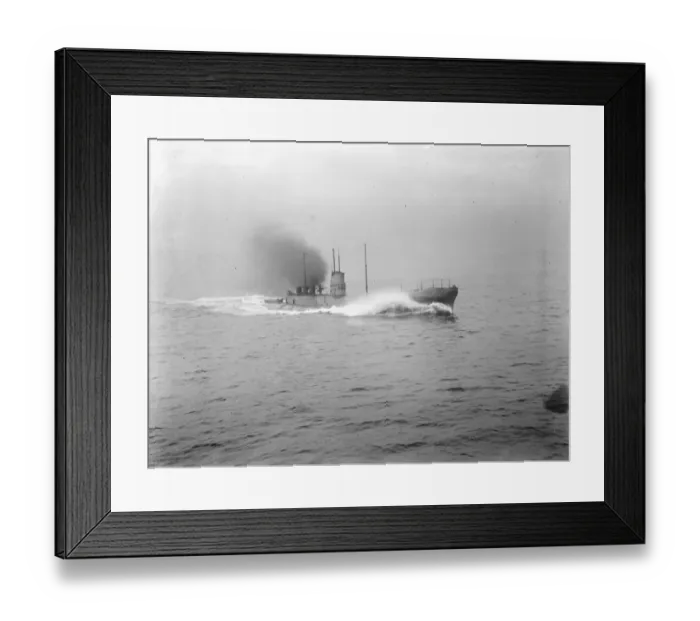 Framed Print : K22, a steam-propelled First World War K class submarine of the Royal Navy, steaming Framed Print : K22, a steam-propelled First World War K class submarine of the Royal Navy, steaming
