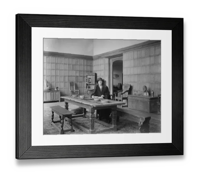 Framed Print : The Countess of Limerick in great KCC election fight in a Labour stronghold. Preparing Framed Print : The Countess of Limerick in great KCC election fight in a Labour stronghold. Preparing