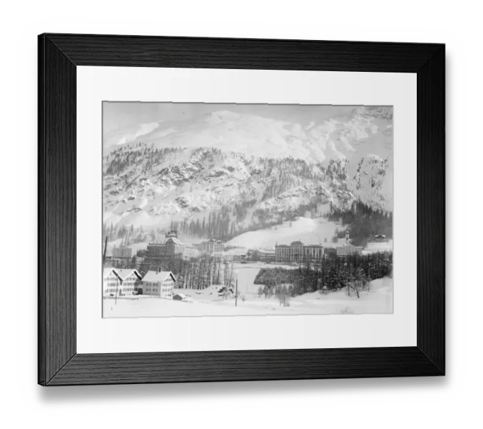 Framed Print : Picturesque Pontresina A striking general view of Pontresina which is proving as
