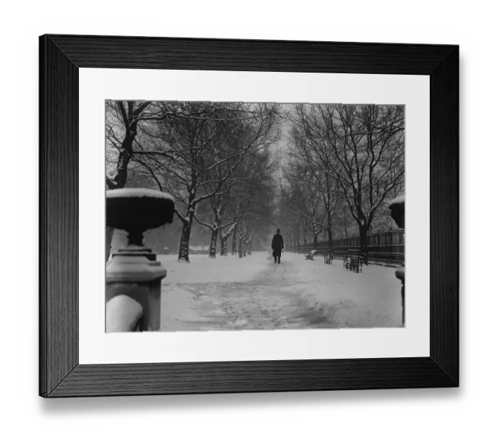 Framed Print : London in Winters grip. A London policeman on his beat in apparently rural surroundings Framed Print : London in Winters grip. A London policeman on his beat in apparently rural surroundings