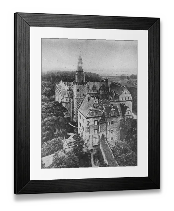 Framed Print : The Ex Crown Prince Reaches Home The Castle on his estate at Olesnica, Silesia