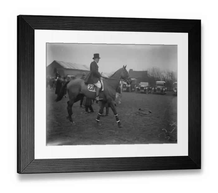 Framed Print : Whaddon Chase Hunt Point to point steeplechases at Roddimore, Near Winslow Mr A D Kinloch Framed Print : Whaddon Chase Hunt Point to point steeplechases at Roddimore, Near Winslow Mr A D Kinloch