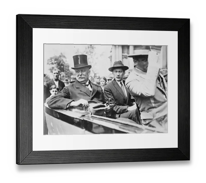 Framed Print : Scenes at the opening of the German Reichstag. Turbulent scenes were created by the Communists Framed Print : Scenes at the opening of the German Reichstag. Turbulent scenes were created by the Communists
