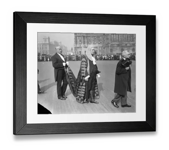 Framed Print : Michaelmass Law Sittings, Judges attend Westminster Abbey Service. The Hon Sir Framed Print : Michaelmass Law Sittings, Judges attend Westminster Abbey Service. The Hon Sir