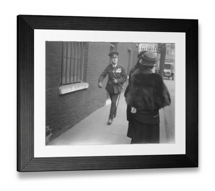 Framed Print : The King holds a Levee at St Jamess Palace. Colonel Halliday, VC ( Royal Marines Framed Print : The King holds a Levee at St Jamess Palace. Colonel Halliday, VC ( Royal Marines