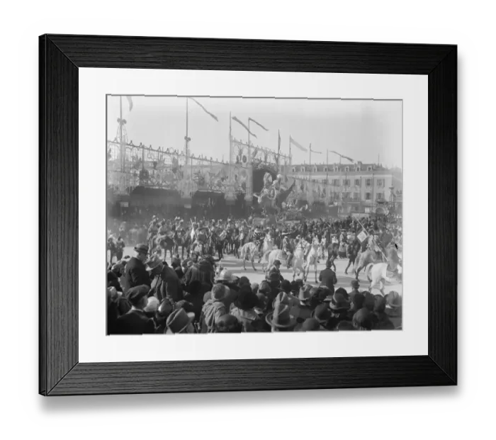 Framed Print : King Carnival at Nice. The famous and ever popular King Carnival has arrived at Nice Framed Print : King Carnival at Nice. The famous and ever popular King Carnival has arrived at Nice