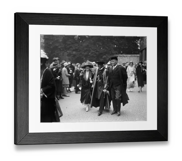 Framed Print : Degrees conferred at Oxford. Admiral Earl Jellicoe leaving with his wife. 24