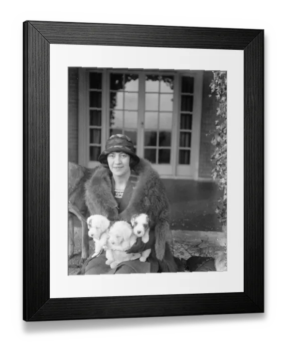 Framed Print : Lady Terrington a Candidate for South Bucks. Lady Terrington, Liberal candidate for South Bucks Framed Print : Lady Terrington a Candidate for South Bucks. Lady Terrington, Liberal candidate for South Bucks