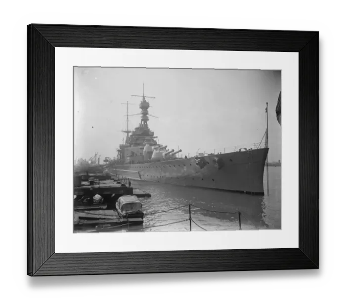 Framed Print : Preparing for the Prince of Wales tour HMS Repulse 21 March 1925