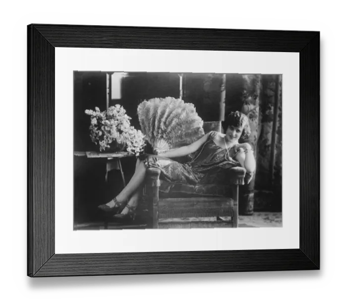 Framed Print : Mrs Harris daughter of the Cuban Minister to Madrid. 2 August 1927