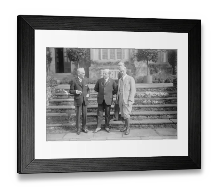 Framed Print : Anglo - Belgian Conference at Chequers. The Prime Minister Mr Ramsay MacDonald ( front right )