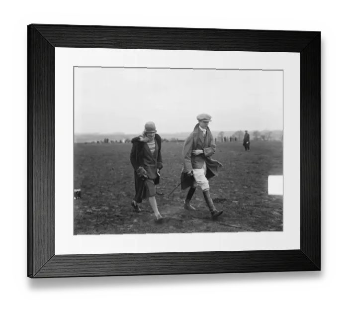 Framed Print : Christchurch point to point steeplechases at Chipping Norton. The Earl of Dumfries Framed Print : Christchurch point to point steeplechases at Chipping Norton. The Earl of Dumfries