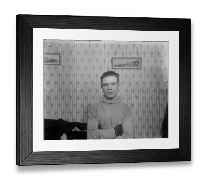 Framed Print : Kid Socks in training at Brighton. 20 April 1926