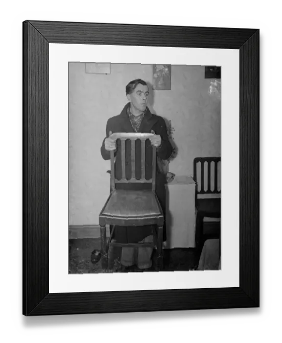 Framed Print : Mr Skinner, involved in the assault case in Erith, London. 1938 Framed Print : Mr Skinner, involved in the assault case in Erith, London. 1938