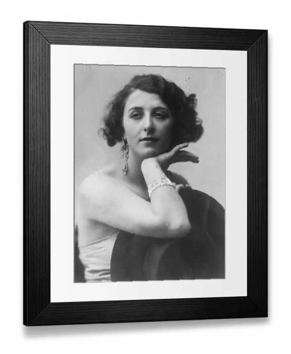 Framed Print : Senorita Isabelita Ruiz. 20 August 1927