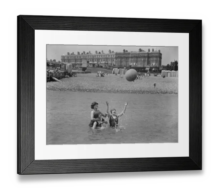 Framed Print : Bathing scenes at Eastbourne. 19 June 1925 Framed Print : Bathing scenes at Eastbourne. 19 June 1925