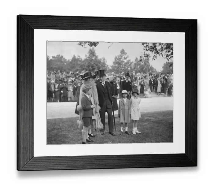 Framed Print : Duke of Connaught inspects yeoman of the guard at St Jamess Palace. Lord Framed Print : Duke of Connaught inspects yeoman of the guard at St Jamess Palace. Lord