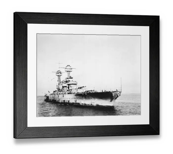 Framed Print : Bid to save US Battleship. At the insistance of Mr W Schearer, the district of