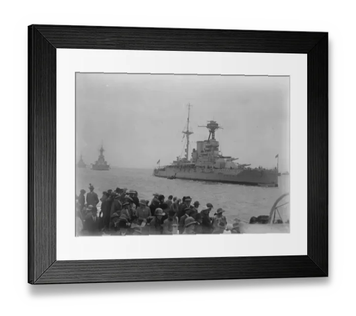 Framed Print : Naval review at Spithead. HMS Queen Elizabeth. 26 July 1924 Framed Print : Naval review at Spithead. HMS Queen Elizabeth. 26 July 1924